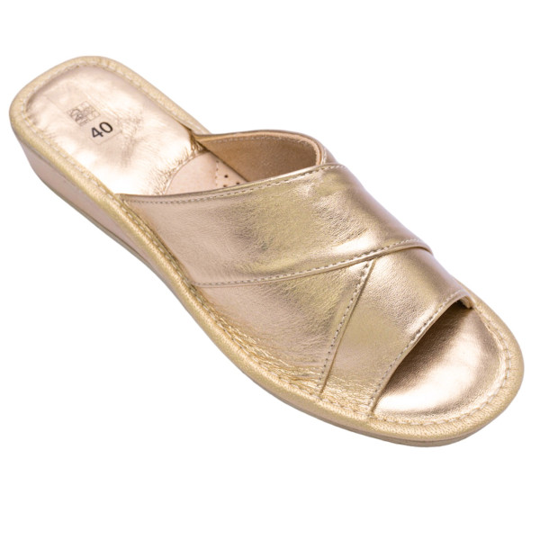 Kapcie góralskie damskie złote skórzane – eleganckie pantofle na obcasie