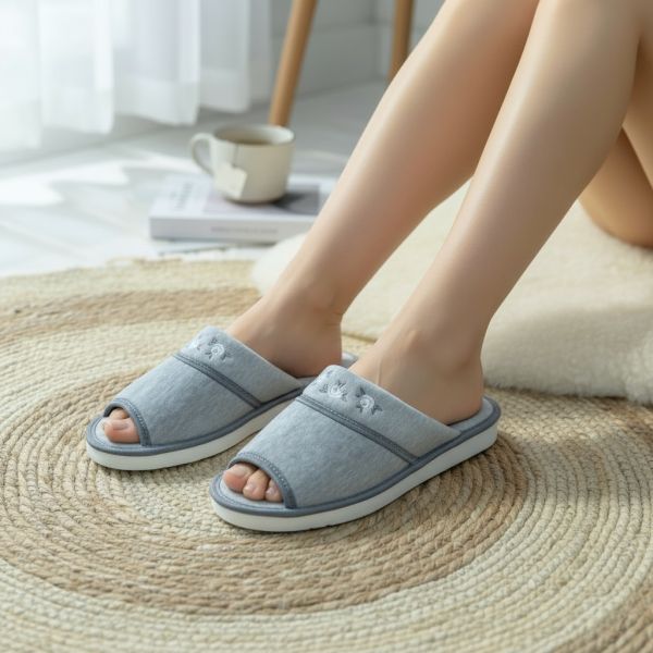 Kapcie damskie pantofle domowe Natural Style NS054