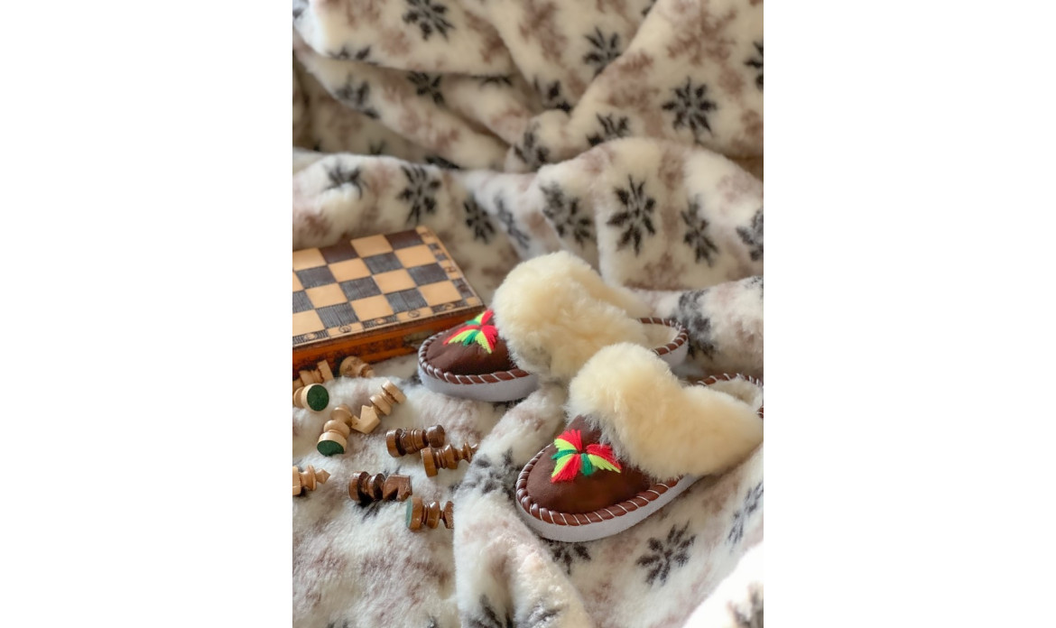 Czym charakteryzują się prawdziwe góralskie kapcie?